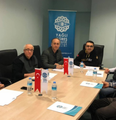 ‪Yağlı Güreş Planlama ve Organizasyon Komisyonu Toplantısı Antalya'da gerçekleştirildi.